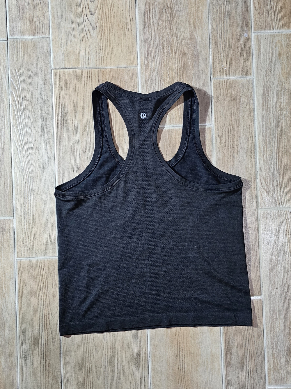 Lululemon Women's Racerback Tank Top, Size 6 Dark Brown / Black